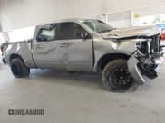 ✅ 2019 Ram 1500 Big Horn • VIN: 1C6SRFMT2KN897860 • Lot: 43447840. Wystawiony na IAAI z przebiegiem 76 064 mil. Bezpłatny archiwum sprzedaży aukcyjnych z USA i szczegółowy raport historii pojazdu na DreamBid. Zdjęcie 13.