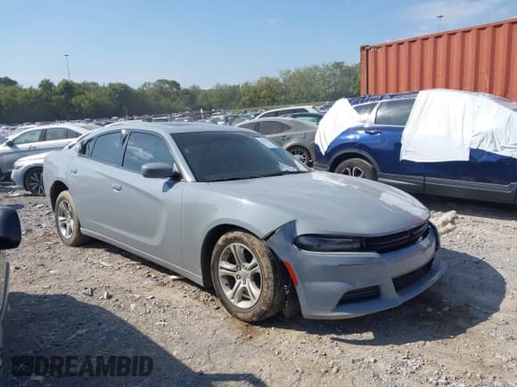 ✅ 2021 Dodge Charger SXT • VIN: 2C3CDXBG1MH518225 • Lot: 43371767. Wystawiony na IAAI z przebiegiem 113 984 mil. Bezpłatny archiwum sprzedaży aukcyjnych z USA i szczegółowy raport historii pojazdu na DreamBid. Zdjęcie 13.