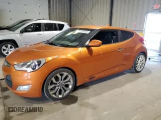 ✅ 2014 Hyundai Veloster • VIN: KMHTC6AD4EU212324 • Lot: 71514455. Wystawiony na Copart z przebiegiem 120 419 mil. Bezpłatny archiwum sprzedaży aukcyjnych z USA i szczegółowy raport historii pojazdu na DreamBid. Zdjęcie 1.