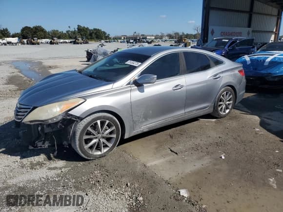 ✅ 2016 Hyundai Azera • VIN: KMHFG4JG0GA506078 • Лот: 91454275. Опубликован ранее на Copart с пробегом 126 692 миль. Бесплатный доступ к архиву аукционных продаж из США и подробный отчёт об истории автомобиля на DreamBid. Изображение 1.