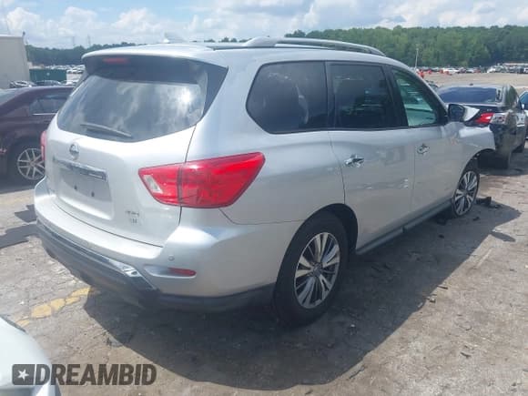 ✅ 2020 Nissan Pathfinder SL • VIN: 5N1DR2CM2LC586359 • Лот: 42830138. Опубликован ранее на IAAI с пробегом 84 500 миль. Бесплатный доступ к архиву аукционных продаж из США и подробный отчёт об истории автомобиля на DreamBid. Изображение 4.