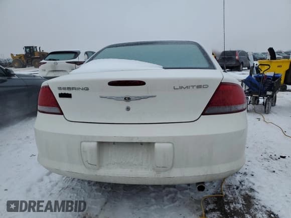 ✅ 2005 Chrysler Sebring • VIN: 1C3EL66R95N562516 • Lot: 45698335. Listed on Copart with 120,929 mi. Free auction sales archive from the USA and detailed vehicle history report at DreamBid. Image 6.