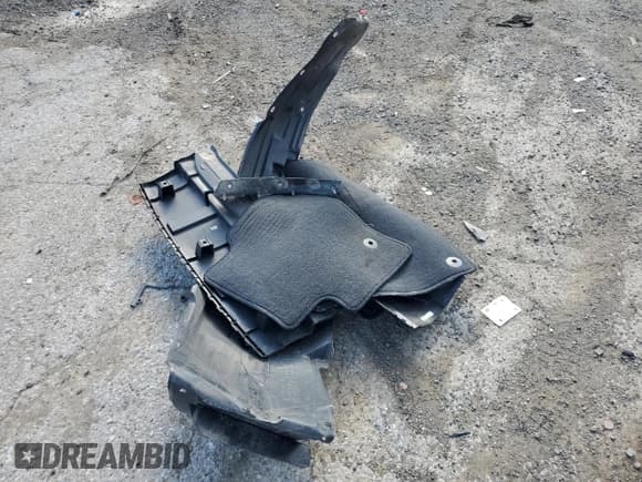 ✅ 2023 Jeep Grand Cherokee Overland • VIN: 1C4RJYD6XP8849145 • Lot: 56931595. Wystawiony na Copart z przebiegiem 41 891 mil. Bezpłatny archiwum sprzedaży aukcyjnych z USA i szczegółowy raport historii pojazdu na DreamBid. Zdjęcie 13.