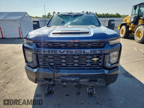 ✅ 2020 Chevrolet Silverado 2500HD Custom • VIN: 1GC4YME71LF309033 • Лот: 80060175. Опубликован ранее на Copart с пробегом 74 449 миль. Бесплатный доступ к архиву аукционных продаж из США и подробный отчёт об истории автомобиля на DreamBid. Изображение 5.