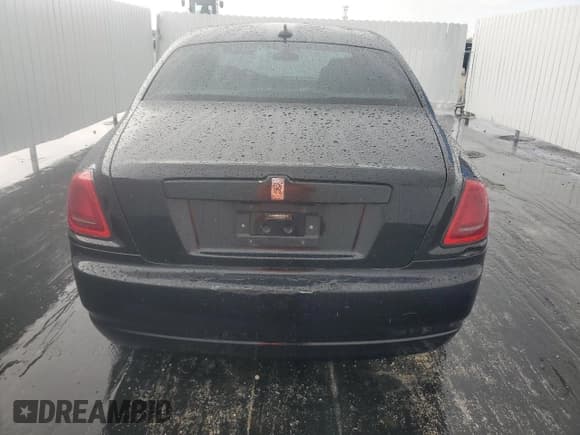 ✅ 2014 Rolls-Royce Ghost • VIN: SCA664S57EUX52746 • Лот: 84238285. Опубликован ранее на Copart с пробегом 52 371 миль. Бесплатный доступ к архиву аукционных продаж из США и подробный отчёт об истории автомобиля на DreamBid. Изображение 6.