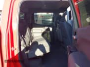 ✅ 2019 Chevrolet Silverado 1500 RST • VIN: 3GCUYEED0KG119751 • Lot: 43319772. Wystawiony na IAAI z przebiegiem 74 404 mil. Bezpłatny archiwum sprzedaży aukcyjnych z USA i szczegółowy raport historii pojazdu na DreamBid. Zdjęcie 8.