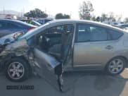 ✅ 2006 Toyota Prius • VIN: JTDKB20U863141777 • Lot: 41427842. Wystawiony na IAAI z przebiegiem 159 387 mil. Bezpłatny archiwum sprzedaży aukcyjnych z USA i szczegółowy raport historii pojazdu na DreamBid. Zdjęcie 13.