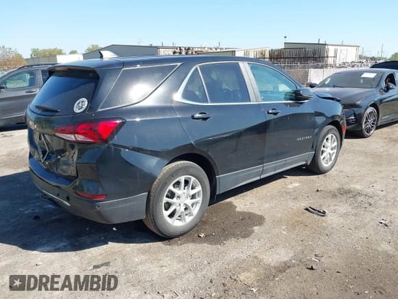 ✅ 2022 Chevrolet Equinox LT • VIN: 3GNAXKEV1NL163418 • Lot: 43365738. Wystawiony na IAAI z przebiegiem 21 577 mil. Bezpłatny archiwum sprzedaży aukcyjnych z USA i szczegółowy raport historii pojazdu na DreamBid. Zdjęcie 4.