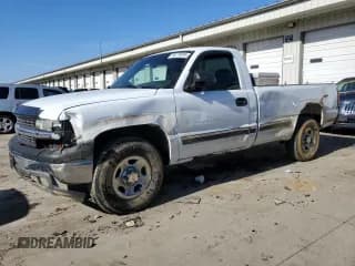 ✅ 2000 Chevrolet Silverado 1500 • VIN: 1GCEK14T1YZ263275 • Лот: 46779595. Опубликован ранее на Copart с пробегом 144 052 миль. Бесплатный доступ к архиву аукционных продаж из США и подробный отчёт об истории автомобиля на DreamBid. Изображение 1.