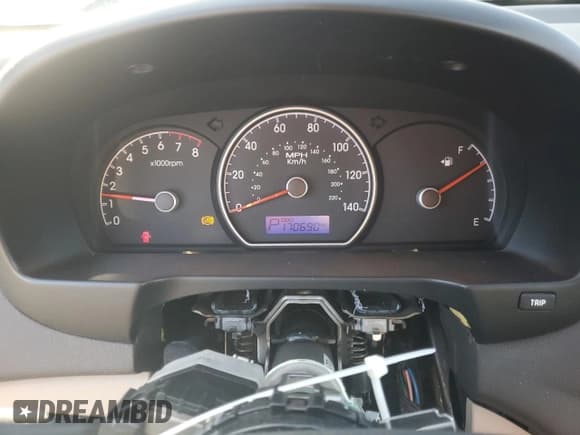 ✅ 2010 Hyundai Elantra SE • VIN: KMHDU4AD8AU127311 • Lot: 91235465. Listed on Copart with 170,690 mi. Free auction sales archive from the USA and detailed vehicle history report at DreamBid. Image 9.