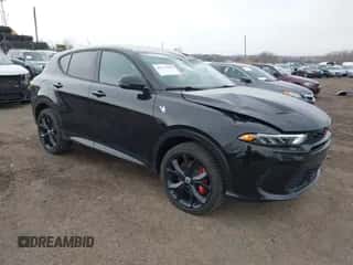 2024 Dodge Hornet R/T с VIN ZACPDFCW7R3A21951, выставлен на аукционе IAAI как лот 41671892 с пробегом 8 888 миль миль и . История ставок и продаж доступна на DreamBid. Изображение 1.