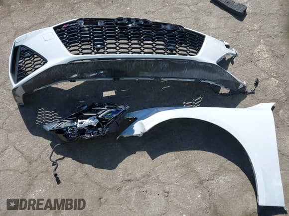 ✅ 2021 Audi RS 7 • VIN: WUAPCBF24MN900891 • Лот: 42260367. Опубликован ранее на IAAI с пробегом 54 327 миль. Бесплатный доступ к архиву аукционных продаж из США и подробный отчёт об истории автомобиля на DreamBid. Изображение 12.