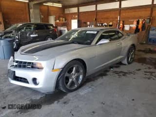 ✅ 2011 Chevrolet Camaro 2LS • VIN: 2G1FA1ED3B9138500 • Lot: 81261285. Wystawiony na Copart z przebiegiem 127 623 mil. Bezpłatny archiwum sprzedaży aukcyjnych z USA i szczegółowy raport historii pojazdu na DreamBid. Zdjęcie 1.