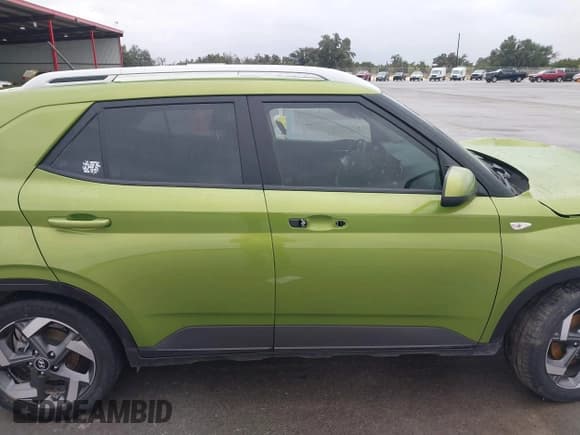 ✅ 2023 Hyundai Venue SEL • VIN: KMHRC8A34PU231407 • Lot: 41303938. Listed on IAAI with 30,742 mi. Free auction sales archive from the USA and detailed vehicle history report at DreamBid. Image 14.