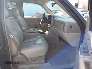 ✅ 2004 Chevrolet Suburban Z71 • VIN: 3GNFK16Z94G128052 • Лот: 41616545. Опубликован ранее на IAAI с пробегом 302 271 миль. Бесплатный доступ к архиву аукционных продаж из США и подробный отчёт об истории автомобиля на DreamBid. Изображение 5.