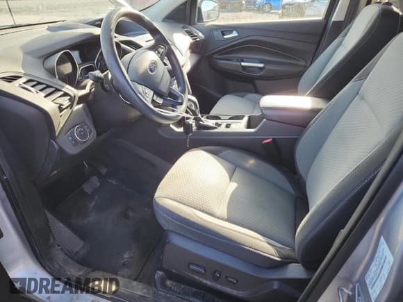 ✅ 2018 Ford Escape SE • VIN: 1FMCU9GD7JUA32402 • Лот: 93217075. Опубликован ранее на Copart с пробегом 106 523 миль. Бесплатный доступ к архиву аукционных продаж из США и подробный отчёт об истории автомобиля на DreamBid. Изображение 7.