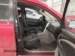 ✅ 2006 Saturn VUE • VIN: 5GZCZ63456S891984 • Lot: 41481690. Wystawiony na IAAI z przebiegiem 127 666 mil. Bezpłatny archiwum sprzedaży aukcyjnych z USA i szczegółowy raport historii pojazdu na DreamBid. Zdjęcie 5.