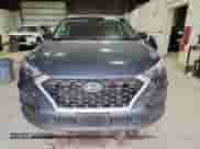 2019 Hyundai Tucson SE z VIN KM8J2CA48KU920810, wystawiony jako Copart lot #91526855 z przebiegiem 70 732 mil mil oraz Szkoda całkowita • Salvage title. Historia ofert i sprzedaży dostępna na DreamBid. Obrazek 5.