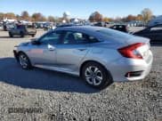 ✅ 2016 Honda Civic LX • VIN: 2HGFC2F56GH572195 • Лот: 91136265. Опубликован ранее на Copart с пробегом 127 622 миль. Бесплатный доступ к архиву аукционных продаж из США и подробный отчёт об истории автомобиля на DreamBid. Изображение 2.