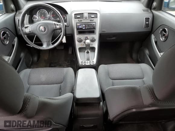 ✅ 2006 Pontiac Torrent • VIN: 2CKDL63FX66086700 • Lot: 81411925. Listed on Copart with 181,631 mi. Free auction sales archive from the USA and detailed vehicle history report at DreamBid. Image 8.