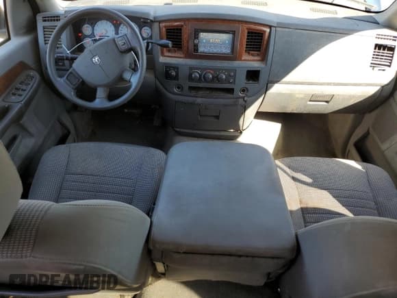 ✅ 2006 Dodge 1500 SLT • VIN: 1D7HU18N66J224685 • Лот: 84805695. Опубликован ранее на Copart с пробегом 258 581 миль. Бесплатный доступ к архиву аукционных продаж из США и подробный отчёт об истории автомобиля на DreamBid. Изображение 8.