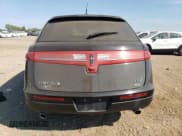 ✅ 2017 Lincoln MKT • VIN: 2LMHJ5NK0HBL01630 • Лот: 80813175. Опубликован ранее на Copart с пробегом 227 296 миль. Бесплатный доступ к архиву аукционных продаж из США и подробный отчёт об истории автомобиля на DreamBid. Изображение 6.