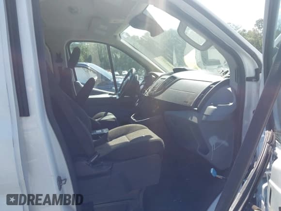 ✅ 2016 Ford Transit Cargo • VIN: 1FTYR1YM4GKB55185 • Lot: 42769357. Listed on IAAI with Not provided. Free auction sales archive from the USA and detailed vehicle history report at DreamBid. Image 5.