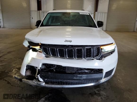 ✅ 2021 Jeep Grand Cherokee Laredo • VIN: 1C4RJKAG9M8154905 • Lot: 61037575. Listed on Copart with 45,267 mi. Free auction sales archive from the USA and detailed vehicle history report at DreamBid. Image 5.