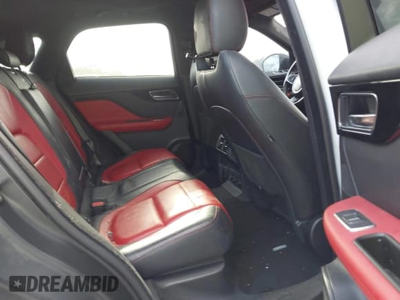 ✅ 2020 Jaguar F-Pace 25t R-Sport • VIN: SADCL2FX9LA628825 • Лот: 42124898. Опубликован ранее на IAAI с пробегом 65 458 миль. Бесплатный доступ к архиву аукционных продаж из США и подробный отчёт об истории автомобиля на DreamBid. Изображение 8.