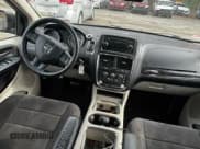 ✅ 2013 Dodge Grand Caravan SXT • VIN: 2C4RDGCG6DR575969 • Лот: 91987105. Опубликован ранее на Copart с пробегом 203 311 миль. Бесплатный доступ к архиву аукционных продаж из США и подробный отчёт об истории автомобиля на DreamBid. Изображение 9.