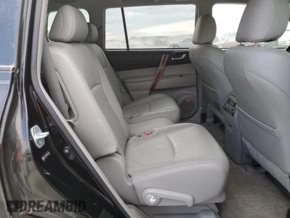 ✅ 2009 Toyota Highlander Limited • VIN: JTEDS42A992071185 • Lot: 71049135. Wystawiony na Copart z przebiegiem 104 094 mil. Bezpłatny archiwum sprzedaży aukcyjnych z USA i szczegółowy raport historii pojazdu na DreamBid. Zdjęcie 11.