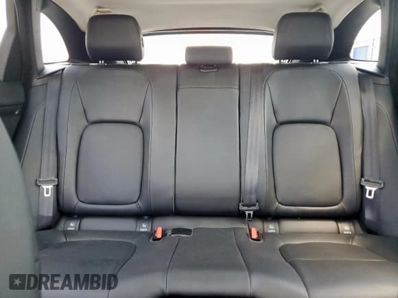 ✅ 2018 Jaguar F-Pace 25t Premium • VIN: SADCJ2FX9JA295027 • Lot: 69432085. Wystawiony na Copart z przebiegiem 106 422 mil. Bezpłatny archiwum sprzedaży aukcyjnych z USA i szczegółowy raport historii pojazdu na DreamBid. Zdjęcie 10.