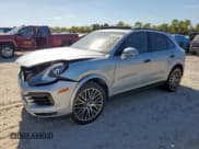 ✅ 2023 Porsche Cayenne E-Hybrid • VIN: WP1AE2AY7PDA12217 • Lot: 90301825. Wystawiony na Copart z przebiegiem 21 029 mil. Bezpłatny archiwum sprzedaży aukcyjnych z USA i szczegółowy raport historii pojazdu na DreamBid. Zdjęcie 1.