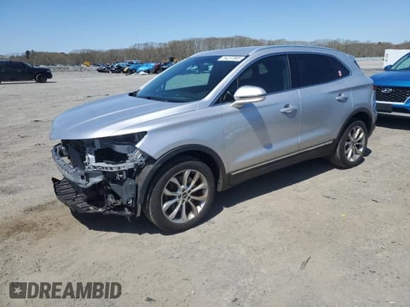 ✅ 2017 Lincoln MKC Select • VIN: 5LMCJ2D96HUL51572 • Lot: 54237885. Wystawiony na Copart z przebiegiem 100 514 mil. Bezpłatny archiwum sprzedaży aukcyjnych z USA i szczegółowy raport historii pojazdu na DreamBid. Zdjęcie 1.