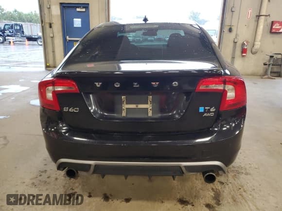 ✅ 2013 Volvo S60 T6 R-Design Platinum • VIN: YV1902FH3D2185522 • Lot: 81293295. Listed on Copart with 153,496 mi. Free auction sales archive from the USA and detailed vehicle history report at DreamBid. Image 6.