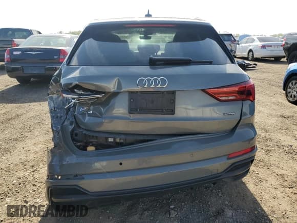 ✅ 2020 Audi Q3 S line Prestige • VIN: WA1FECF34L1106071 • Lot: 55766115. Listed on Copart with 136,041 mi. Free auction sales archive from the USA and detailed vehicle history report at DreamBid. Image 6.