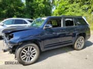 ✅ 2022 Toyota 4Runner TRD Sport • VIN: JTESU5JR7N6025534 • Lot: 62697505. Listed on Copart with 49,870 mi. Free auction sales archive from the USA and detailed vehicle history report at DreamBid. Image 1.