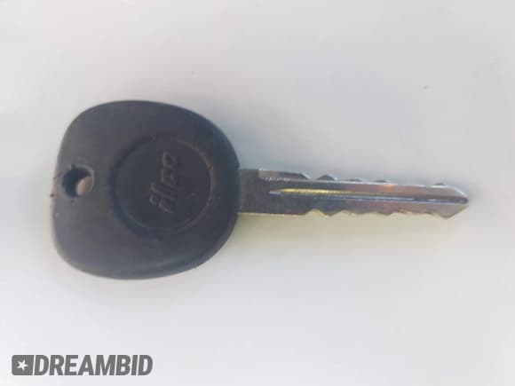 ✅ 2004 GMC Sierra 2500HD • VIN: 1GTHK23124F138414 • Lot: 42367150. Listed on IAAI with 261,121 mi. Free auction sales archive from the USA and detailed vehicle history report at DreamBid. Image 11.