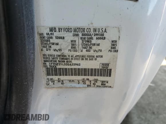 ✅ 2002 Ford F-250 XL • VIN: 1FTNF21L32EA33962 • Лот: 85117545. Опубликован ранее на Copart с пробегом 191 093 миль. Бесплатный доступ к архиву аукционных продаж из США и подробный отчёт об истории автомобиля на DreamBid. Изображение 12.