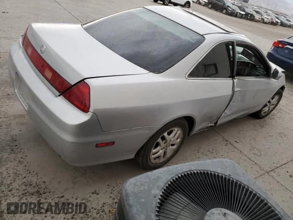 ✅ 2001 Honda Accord EX • VIN: 1HGCG22591A026655 • Lot: 70538665. Listed on Copart with Not provided. Free auction sales archive from the USA and detailed vehicle history report at DreamBid. Image 3.