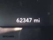 ✅ 2016 Dodge Challenger SRT 392 • VIN: 2C3CDZDJ1GH288856 • Lot: 43445083. Wystawiony na IAAI z przebiegiem 62 347 mil. Bezpłatny archiwum sprzedaży aukcyjnych z USA i szczegółowy raport historii pojazdu na DreamBid. Zdjęcie 15.