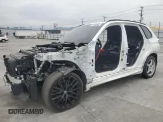 ✅ 2021 BMW X5 M • VIN: 5YMJU0C04M9E89504 • Lot: 54305085. Wystawiony na Copart z przebiegiem 49 206 mil. Bezpłatny archiwum sprzedaży aukcyjnych z USA i szczegółowy raport historii pojazdu na DreamBid. Zdjęcie 1.