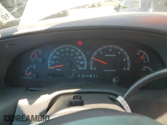 ✅ 2001 Ford Expedition XLT • VIN: 1FMRU15W11LB19749 • Lot: 66124775. Listed on Copart with Not provided. Free auction sales archive from the USA and detailed vehicle history report at DreamBid. Image 9.