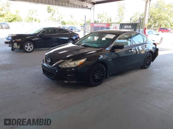 ✅ 2017 Nissan Altima SR • VIN: 1N4AL3AP5HN322310 • Lot: 43220865. Wystawiony na IAAI z przebiegiem 117 993 mil. Bezpłatny archiwum sprzedaży aukcyjnych z USA i szczegółowy raport historii pojazdu na DreamBid. Zdjęcie 2.