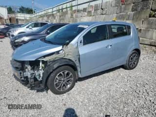 2018 Chevrolet Sonic LT with VIN 1G1JD6SH7J4124817, listed as a Copart auction lot 66359035 with 60,779 mi miles and Salvage title. Bid and sale history available at DreamBid. Image 1.