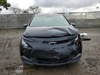✅ 2022 Chevrolet Bolt EV 2LT • VIN: 1G1FX6S0XN4102663 • Lot: 48885675. Wystawiony na Copart z przebiegiem 34 104 mil. Bezpłatny archiwum sprzedaży aukcyjnych z USA i szczegółowy raport historii pojazdu na DreamBid. Zdjęcie 5.