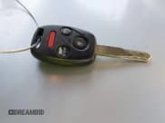 ✅ 2012 Honda Pilot Touring • VIN: 5FNYF3H97CB035548 • Lot: 43653514. Listed on IAAI with 109,118 mi. Free auction sales archive from the USA and detailed vehicle history report at DreamBid. Image 11.