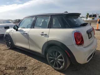 ✅ 2017 MINI Hardtop 4 Door Cooper S • VIN: WMWXU3C3XH2D33302 • Lot: 69364985. Wystawiony na Copart z przebiegiem 78 544 mil. Bezpłatny archiwum sprzedaży aukcyjnych z USA i szczegółowy raport historii pojazdu na DreamBid. Zdjęcie 2.