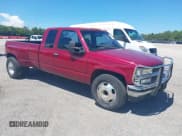 ✅ 1996 Chevrolet Silverado 3500 • VIN: 1GBHC39F0TE239062 • Lot: 42996155. Listed on IAAI with 75,989 mi. Free auction sales archive from the USA and detailed vehicle history report at DreamBid. Image 1.