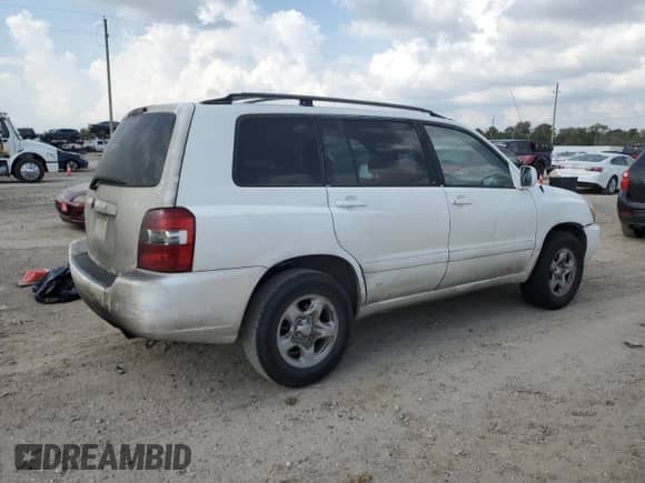 2004 Toyota Highlander с VIN JTEGD21A240103122, выставлен на аукционе Copart как лот 82653145 с пробегом 264 507 миль миль и Чистый • Clean title. История ставок и продаж доступна на DreamBid. Изображение 3.